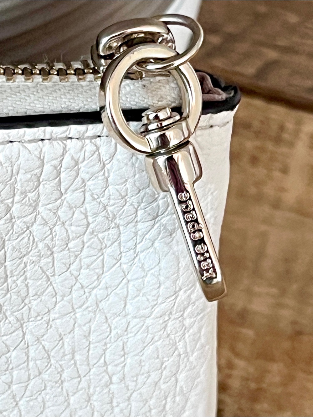 Kate Spade Rosie White Pebbled Leather Mini Clip-On Coin Pouch Wallet 4x3 - Picture 4 of 7